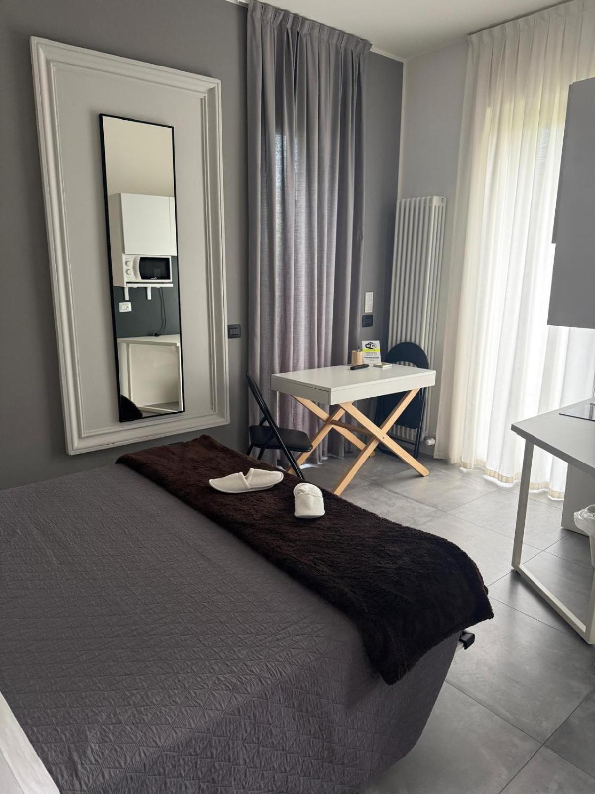 B&B Relax Rooms - Villa Murari Bra ヴェローナ エクステリア 写真