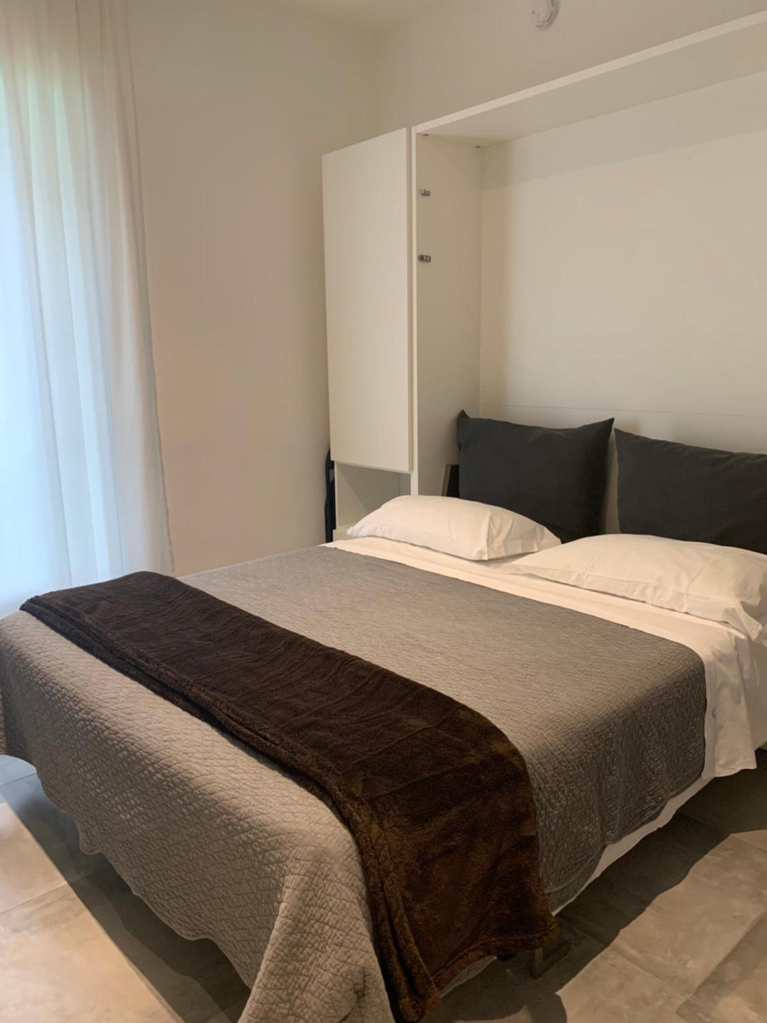 B&B Relax Rooms - Villa Murari Bra ヴェローナ エクステリア 写真